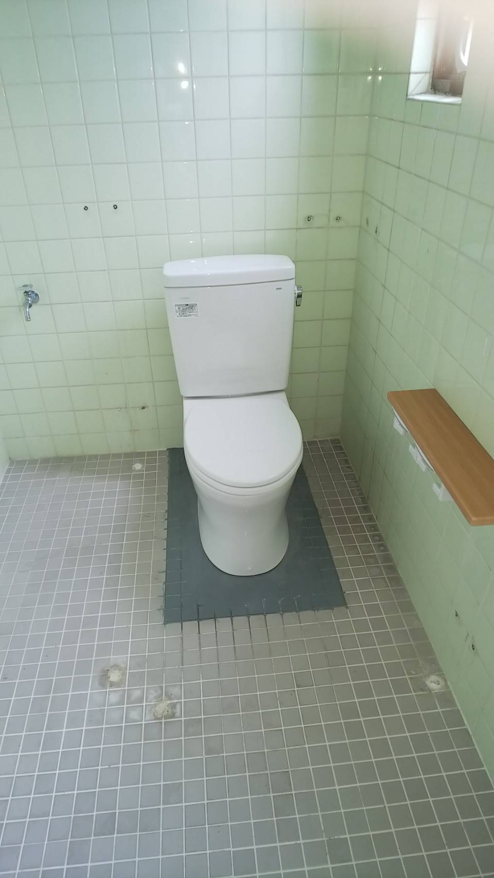 トイレリフォーム工事/混合水栓新設工事